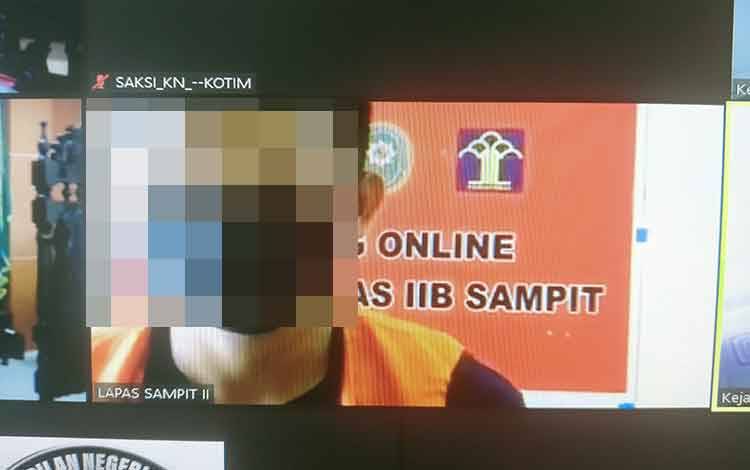 Pemuda Ini Menyangkal Kekasihnya Hamil karena Perbuatannya
