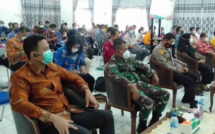 Bupati Gunung Mas Ingatkan Warga Selalu Disiplin Prokes