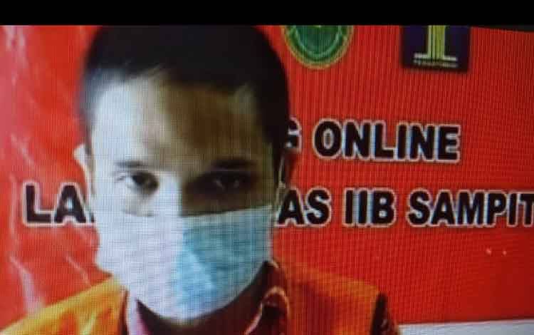 Hakim Vonis 14 Bulan terhadap Pencuri Sawit ini
