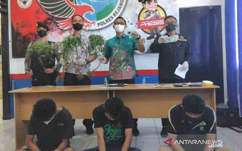 Polisi Tangkap Perangkat Desa Terlibat Peredaran Narkoba