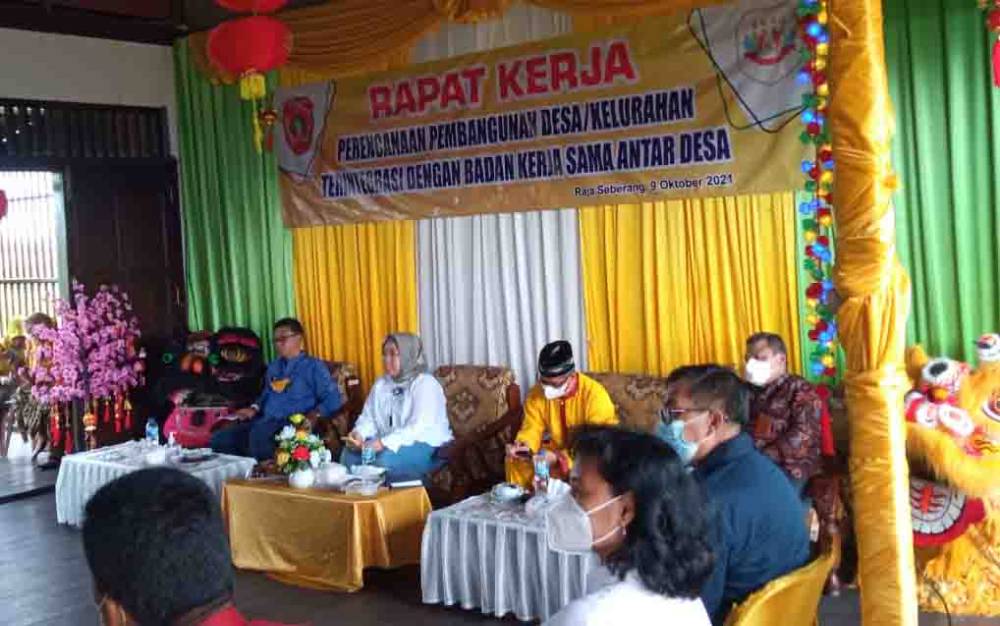 Perwakilan Desa dan Kelurahan Sampaikan Harapan dan Usulan Pembangunan keada Bupati Kobar