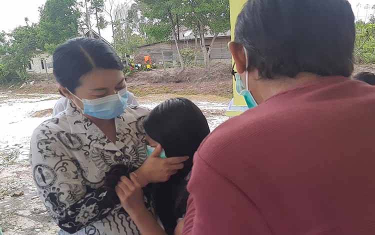DPRD Gunung Mas Sarankan Guru Dampingi Siswa Takut Jarum Suntik