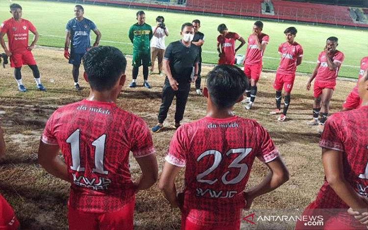 Kalteng Putra Antisipasi Permainan Cepat Persewar Waropen