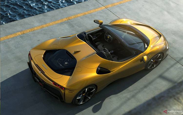 Ferrari SF90 Spider Hadir di Indonesia dengan Teknologi Plug-in Hybrid
