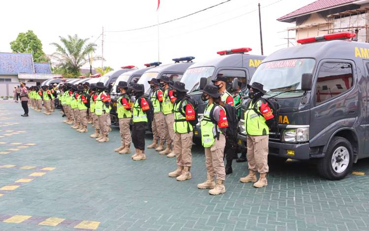 Wakapolda Kalteng Berangkatkan Belasan Mobil Vaksinasi Sasaran Daerah Pelosok