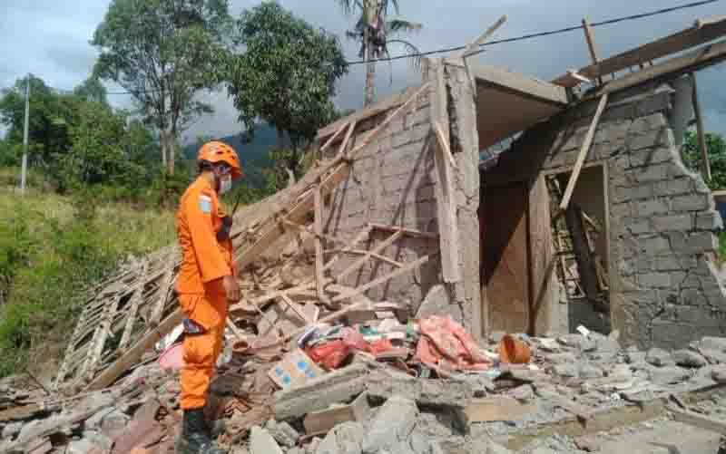 Basarnas Evakuasi 3 Korban Meninggal Akibat Gempa di Bali