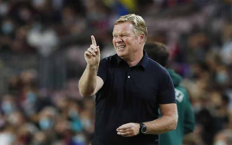 Ronald Koeman Minta Suporter Barca Penuhi Camp Nou saat El Clasico