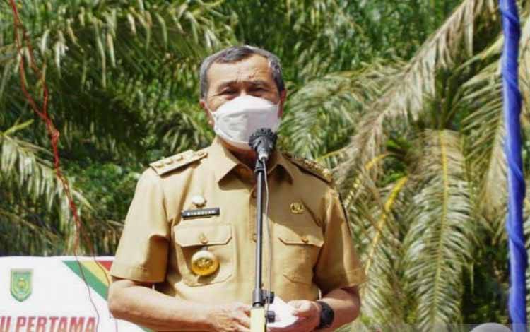 Gubernur Riau Tunjuk Suhardiman Amby sebagai Plt Bupati Kuansing