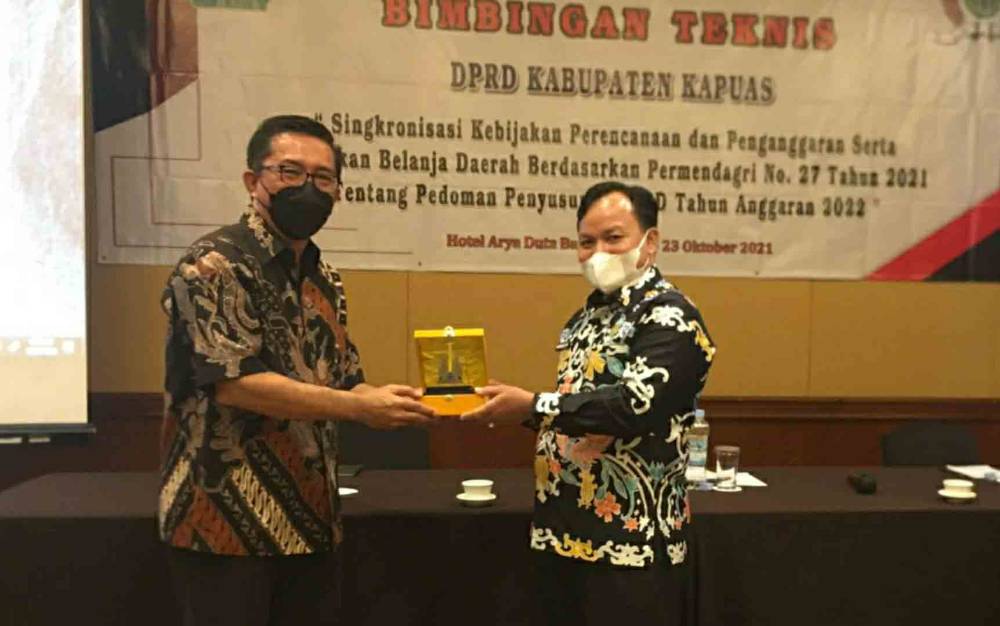 Pertajam Wawasan Tupoksi, Anggota DPRD Kapuas Ikuti Bimtek