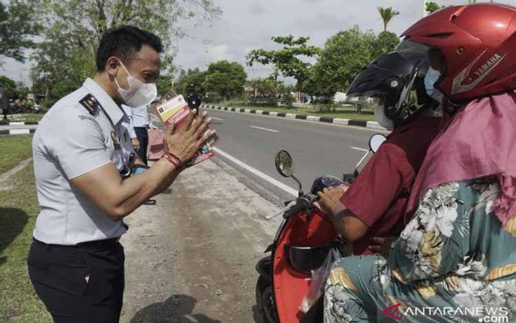 Kanwil Kemenkumham Kalteng Lakukan Penyuluhan Hukum Bagi Pengendara