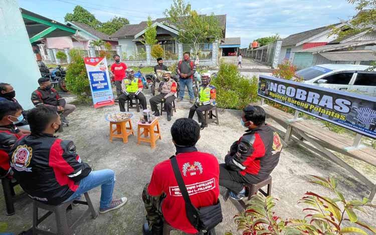 Wujudkan Kobar Sehat dan Tertib Lalin, Satlantas Adakan Ngobras Bersama Komunitas