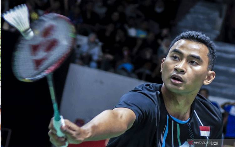 Jonatan Mundur, Semifinal Tunggal Putra Denmark Open Sisakan Tommy