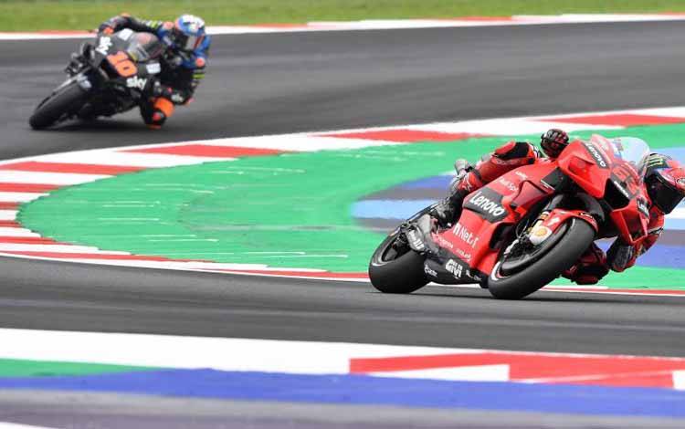 Bagnaia Klaim Pole GP Emilia Romagna, Quartararo P15