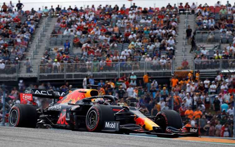 Verstappen Kalahkan Hamilton Demi Klaim Pole GP AS