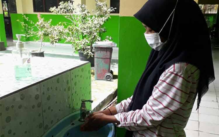 MTsN 2 Palangka Raya Matangkan Kesiapan PTM Terbatas