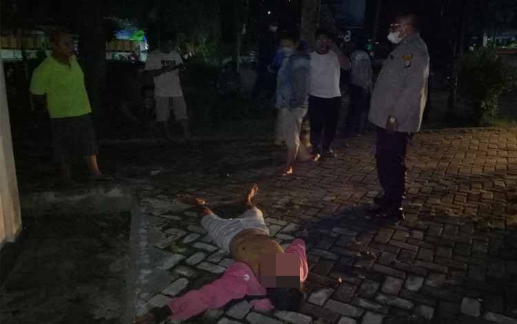Tukang Parkir Ditemukan Tewas Dekat Pos Polisi Taman Kota Sampit