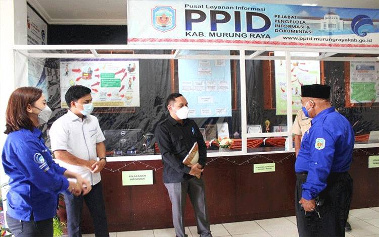 Tim Penilai PPID Laksanakan Monev ke Murung Raya