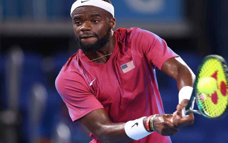 Tiafoe Ukir Kemenangan Terpenting Kariernya saat Tekuk Tsitsipas
