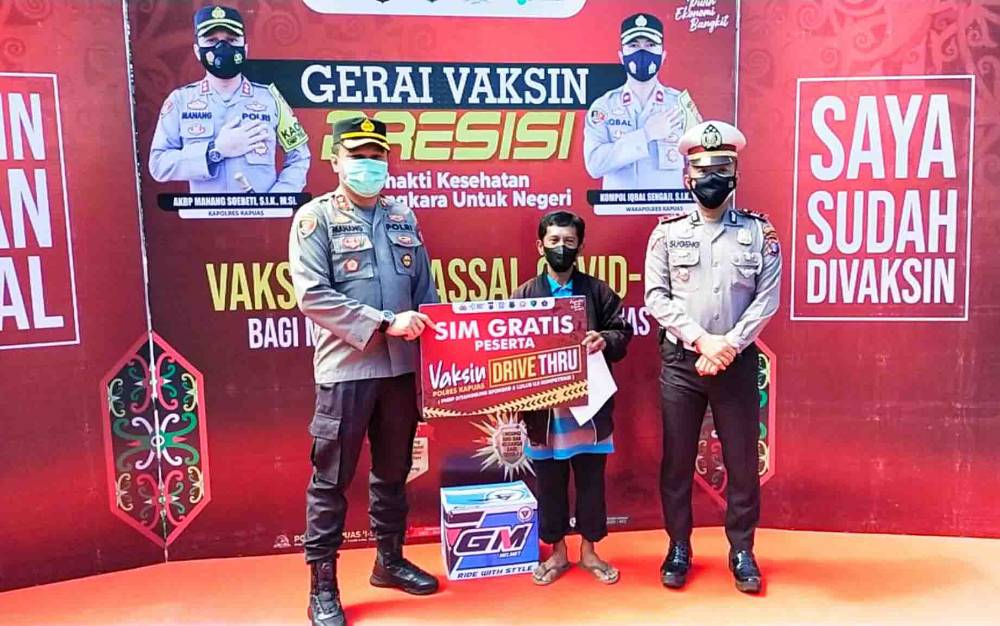 Polres Kapuas Gelar Vaksinasi Drive Thru, Sejumlah Doorprize Disiapkan