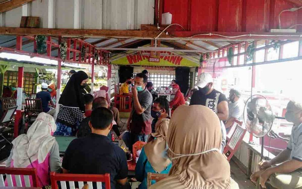 Puskesmas Baamang 1 Gelar Vaksinasi di Lanting dan Masjid