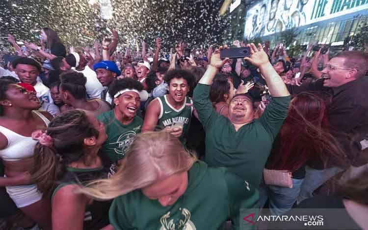 Juara NBA Bucks Akan Berkunjung ke Gedung Putih