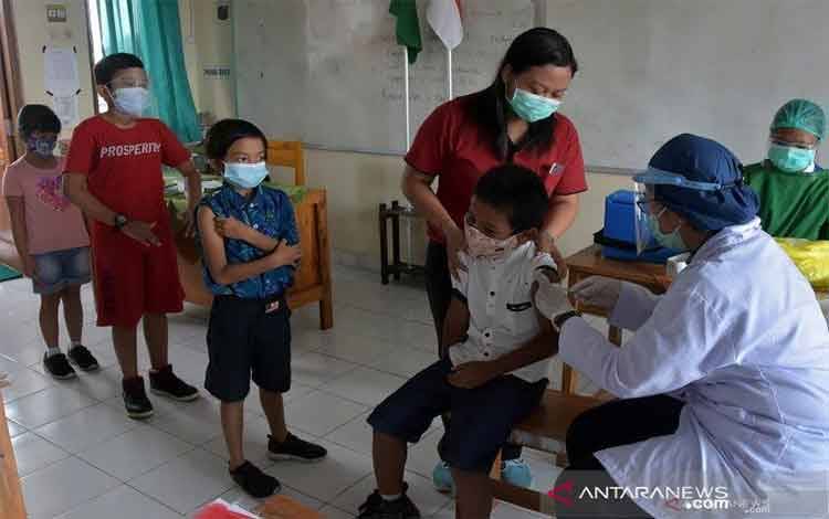 Kemenkes Siapkan Teknis dan Skrining Vaksinasi COVID-19 Kelompok Anak