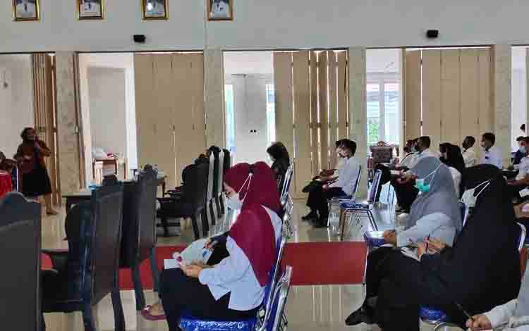 Bimtek Pengeloaan Arsip Dinamis Diharapkan Tingkatkan Pengelolaan Kearsipan Sukamara
