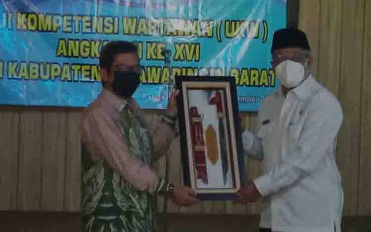 36 Wartawan Ikuti UKW untuk Tingkatkan Kompetensi di Kobar
