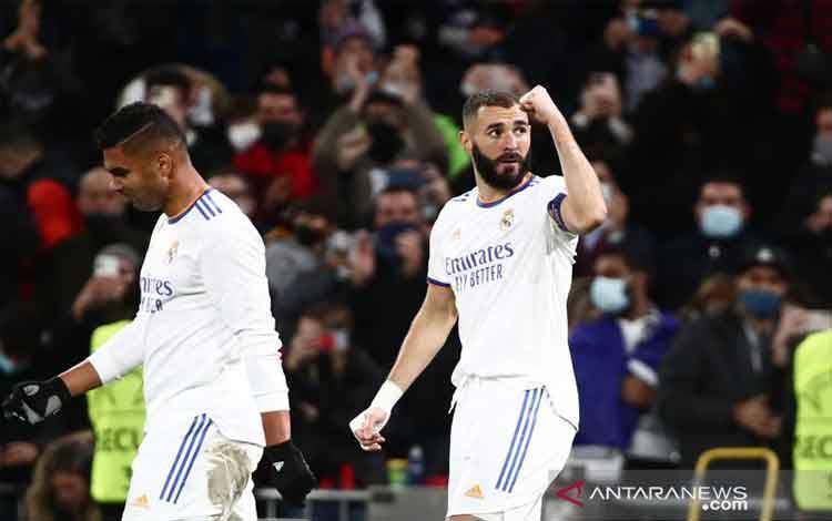 Dua Gol Karim Benzema Bawa Real Madrid Atasi Shakhtar Donetsk 2-1