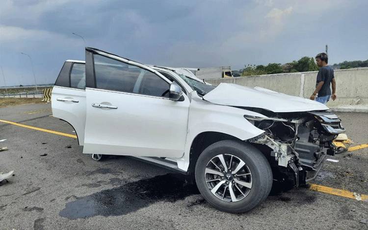 Vanessa Angel Kecelakaan Mobil di Nganjuk, Polisi: Korban Laki-laki dan Perempuan Dikabarkan Meninggal Dunia