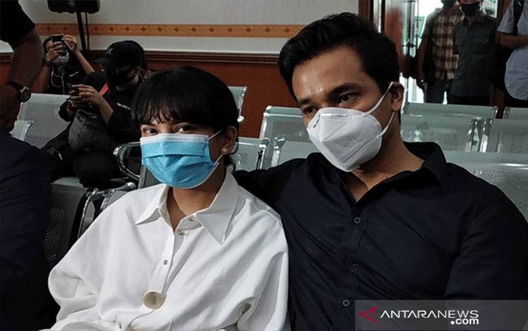 Vanessa Angel ke Surabaya untuk Urusan ini