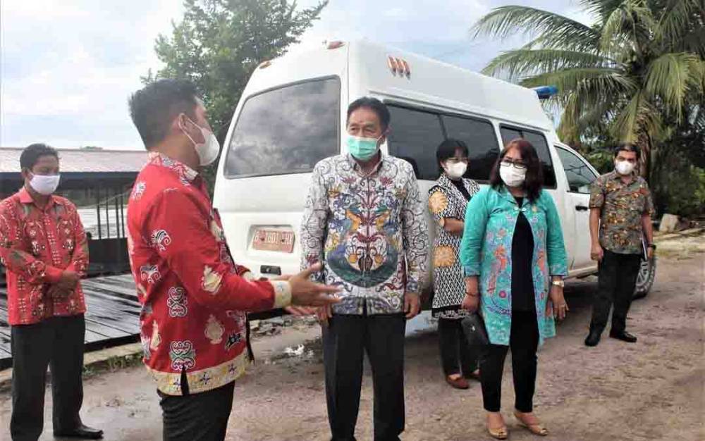 Ketua Komisi I Sebut Jalan di Desa Baun Bango Perlu Ditinggikan