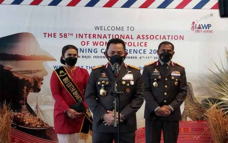 Kapolri Resmi Membuka Konferensi Polwan Sedunia di Labuan Bajo