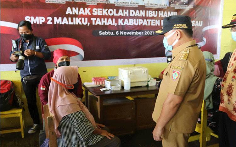 Kata Gubernur Kalteng Saat Tinjau Vaksinasi Pelajar di Food Estate Pulang Pisau