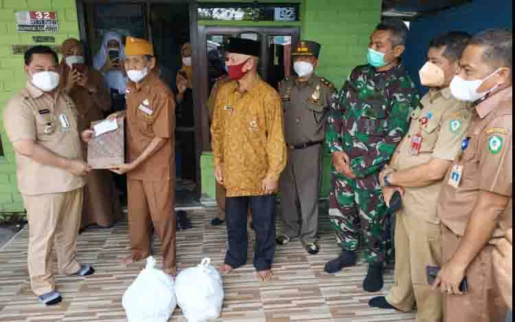 Raut Bahagia Veteran saat Dikunjungi Bupati Kotim Jelang Hari Pahlawan