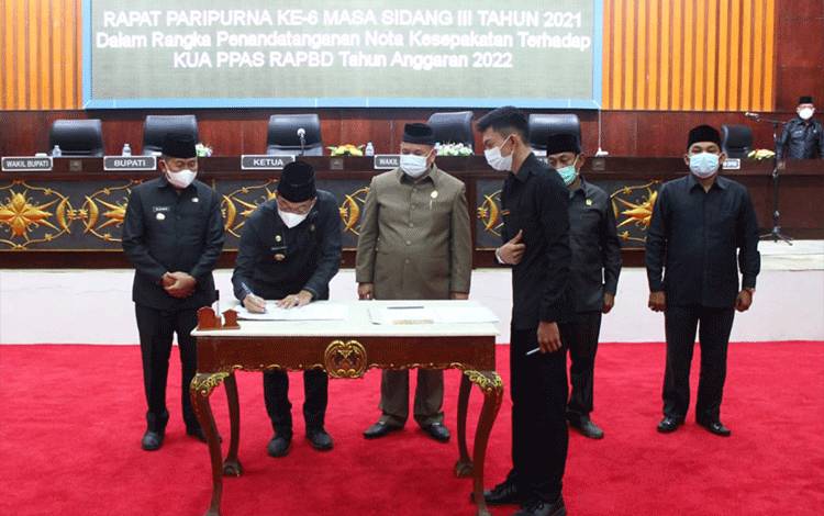 Nota Kesepakatan KUA-PPAS RAPBD 2022 Ditandatangani