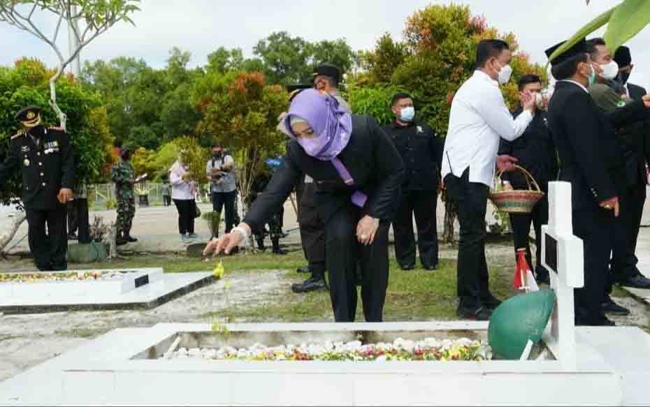 Wakil Wali Kota Palangka Raya Ikuti Peringatan Hari Pahlawan