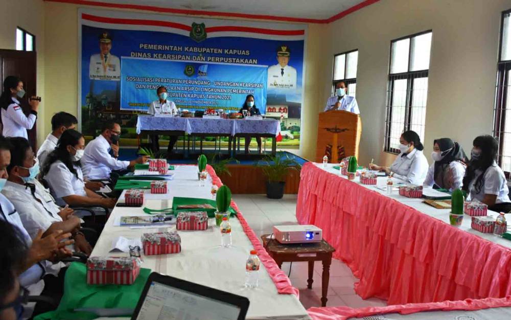 Disarpustaka Kapuas Berikan Pemahaman Tata Kelola Kearsipan