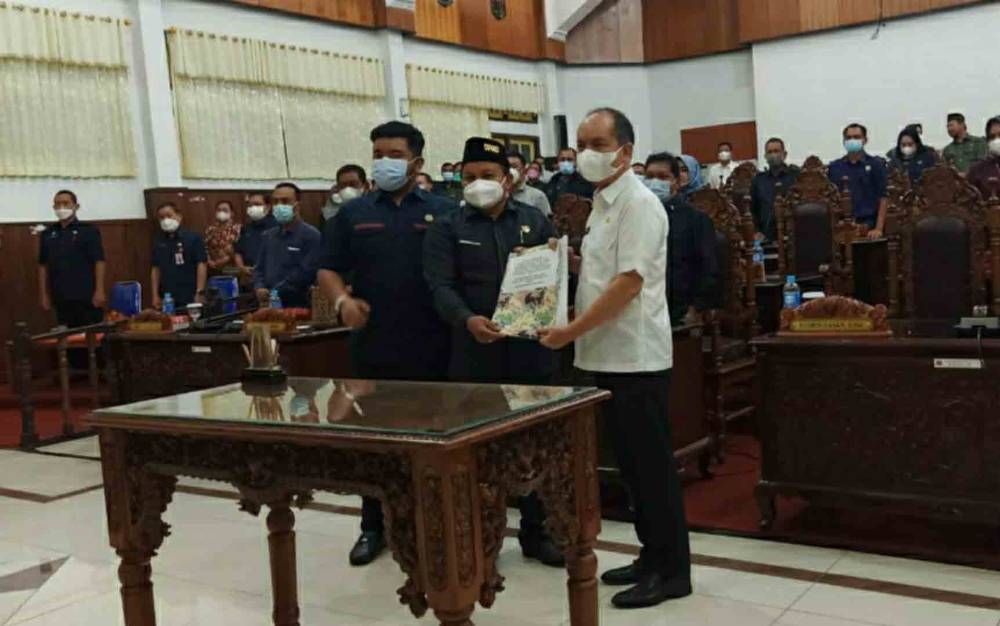 Nota Rancangan KUA PPAS Tahun 2022 Kabupaten Kapuas Disepakati