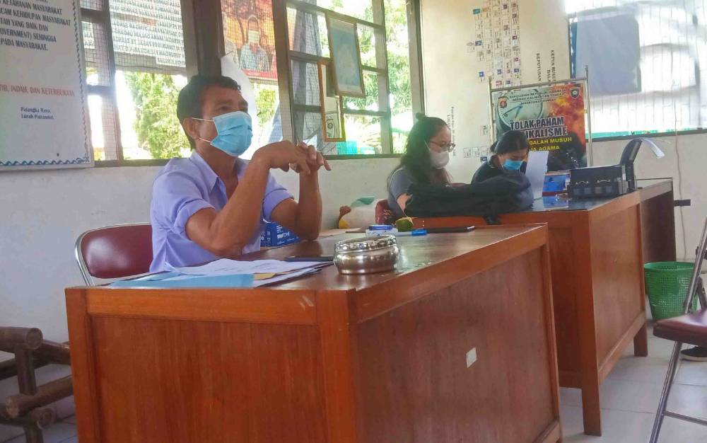 Stempel Kelurahan Pahandut Dicatut Oknum Media Minta Sumbangan Dirikan Posko Bencana Alam