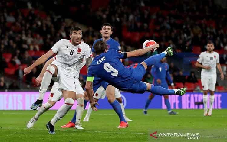 Harry Kane Kemas Trigol Bantu Inggris Cukur Albania