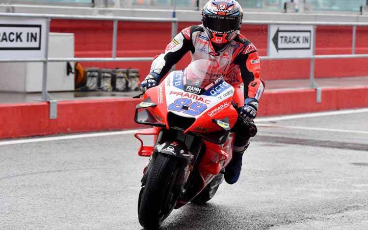 Martin Rebut Pole Position GP Valencia