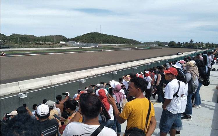 Sandiaga: Keberhasilan WBSK Jadi Dasar Persiapan Moto GP 2022