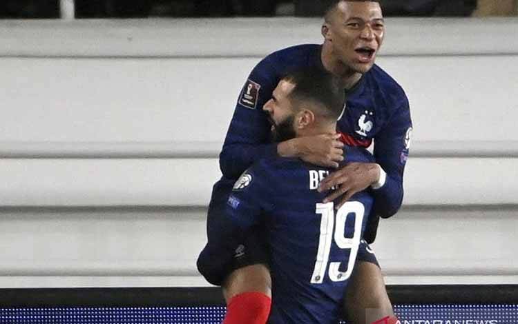 Prancis Kubur Asa Finlandia ke Playoff, Ukraina Ketiban Pulung