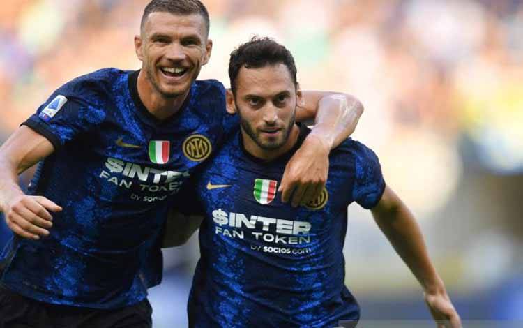 Calhanoglu Memutuskan Pergi ke Inter karena Ingin Tantangan Baru