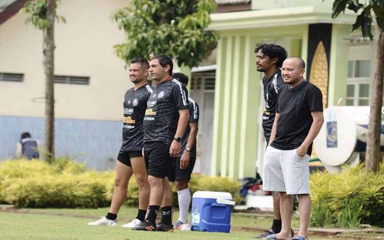 Arema FC Targetkan Menangi Persaingan Papan Atas Klasemen