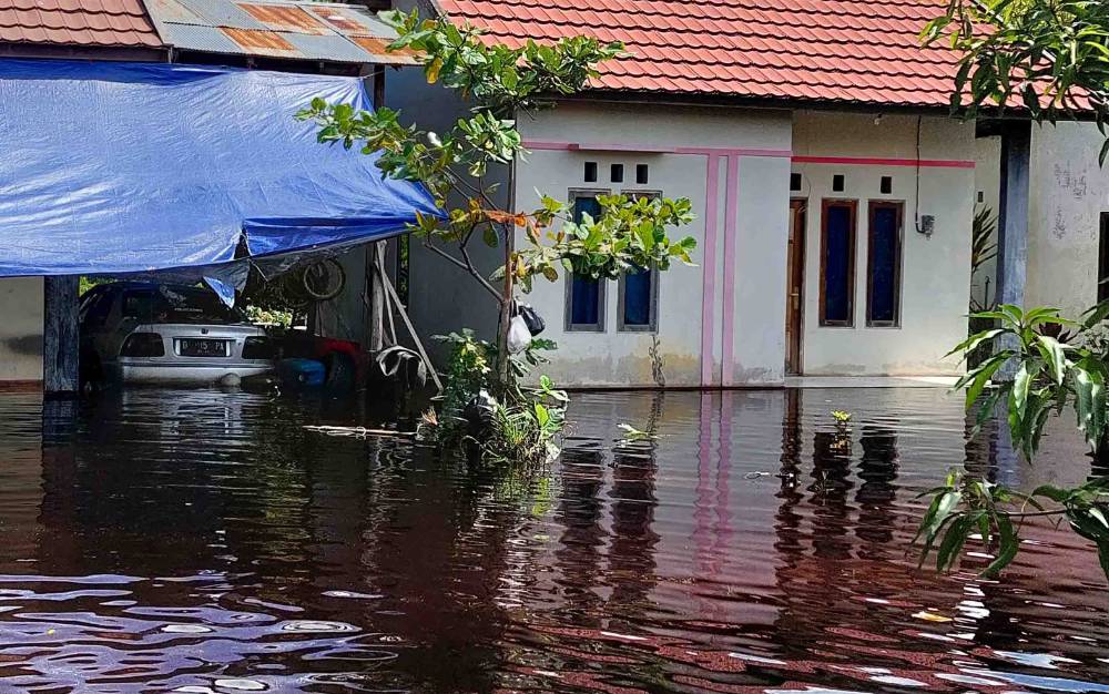 Debit Air di Kawasan Banjir Perumahan Mamangun Mulai Surut