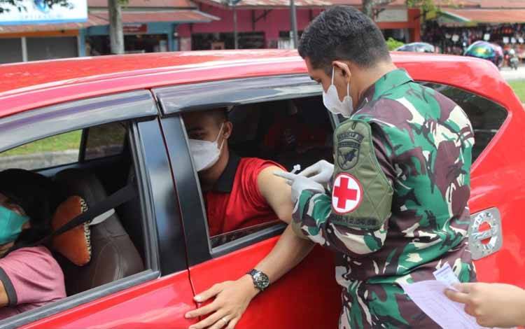Kodim Palangka Raya Gelar Vaksinasi Covid-19 Drive Thru