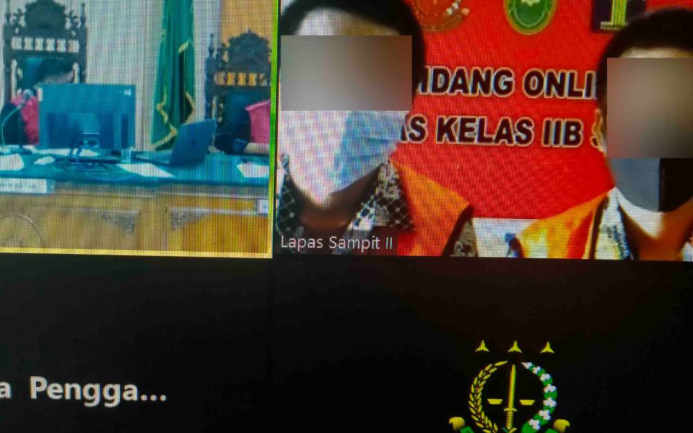 Paman dan Keponakan Divonis 8 Bulan Atas Kasus Curi Sawit