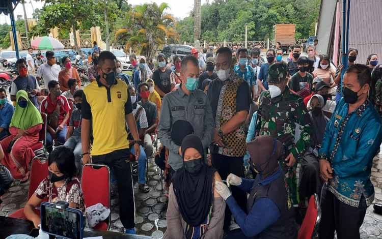 Vaksinasi Covid -19 di Gunung Mas Terus Digencarkan
